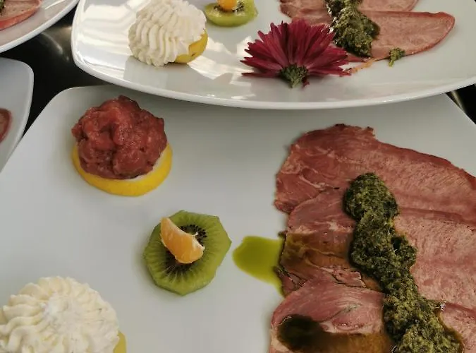 Ristorante Centro ホテル 2*